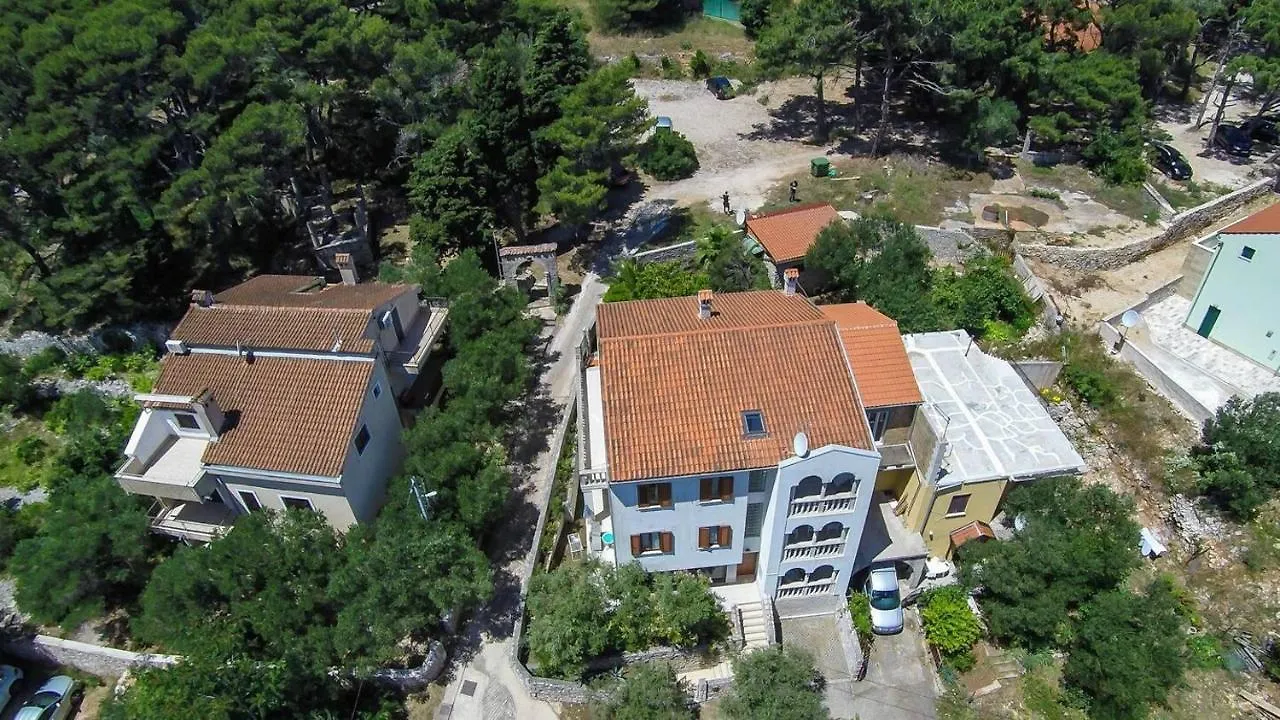 Rooms With A Parking Space Veli Losinj, Losinj - 19743 0*,