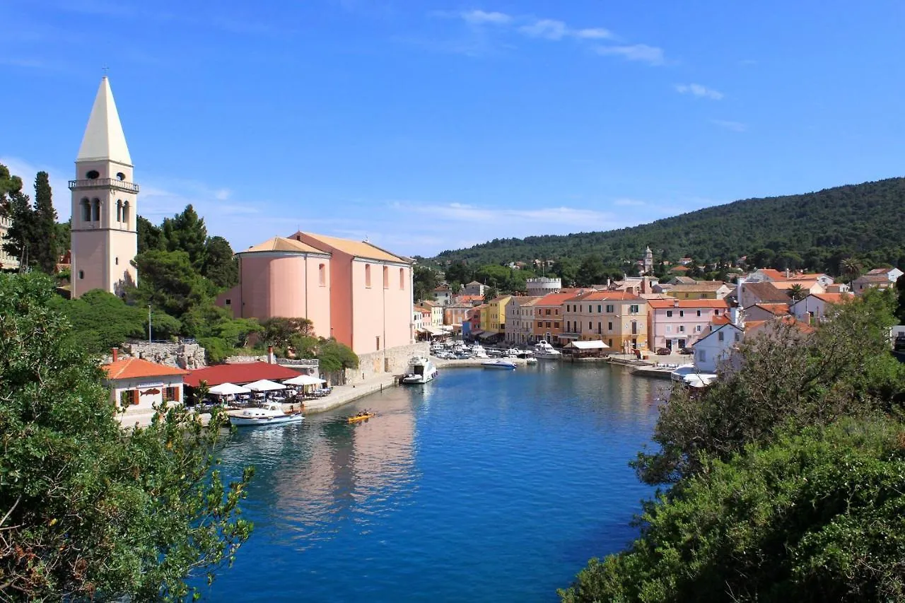 Rooms With A Parking Space Veli Losinj, Losinj - 19743 Croatia